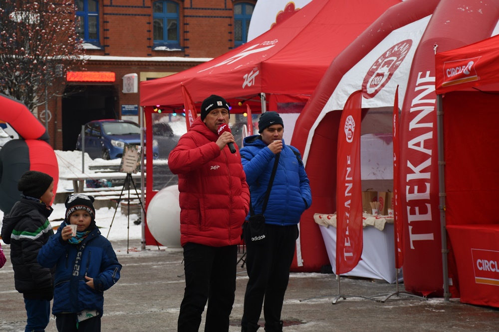 Pierwszy dzień Rudzkiego Kiermaszu Świątecznego 13