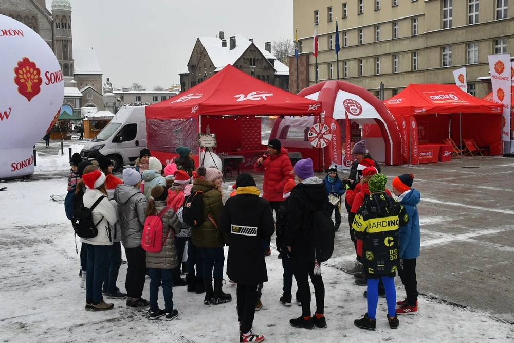 Pierwszy dzień Rudzkiego Kiermaszu Świątecznego 18