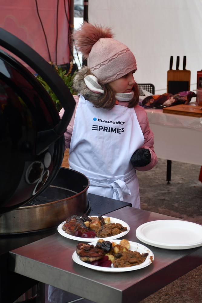 Pierwszy dzień Rudzkiego Kiermaszu Świątecznego 38