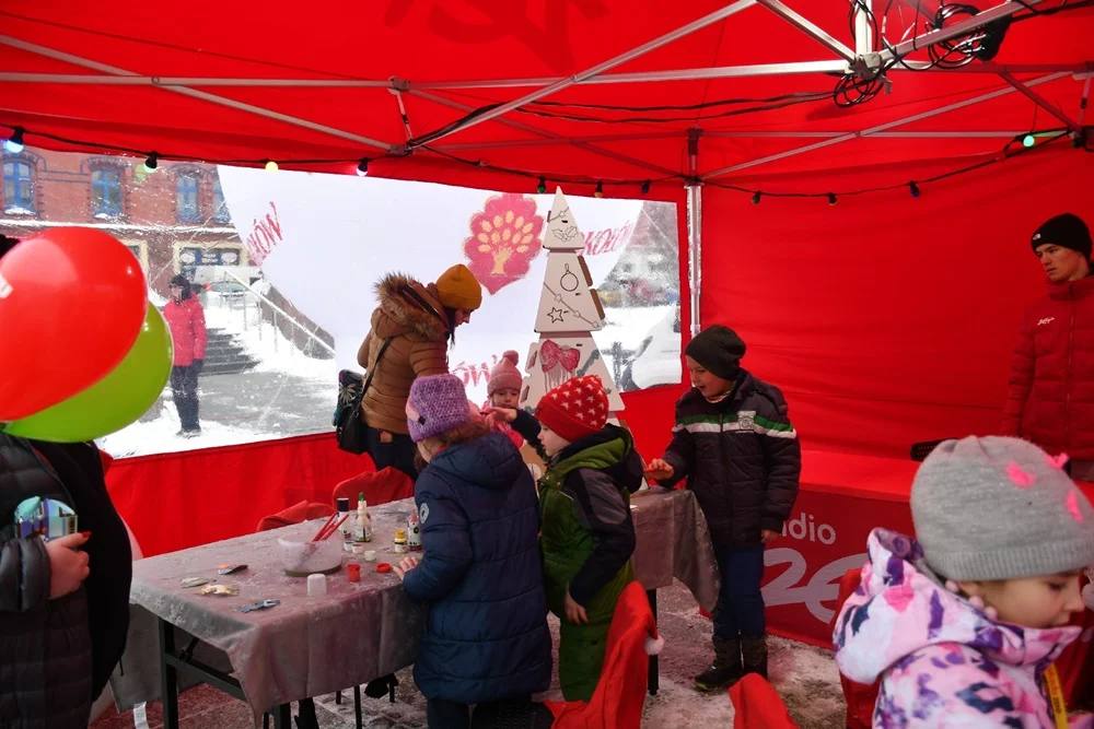 Pierwszy dzień Rudzkiego Kiermaszu Świątecznego 42