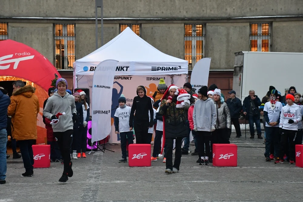 Pierwszy dzień Rudzkiego Kiermaszu Świątecznego 59