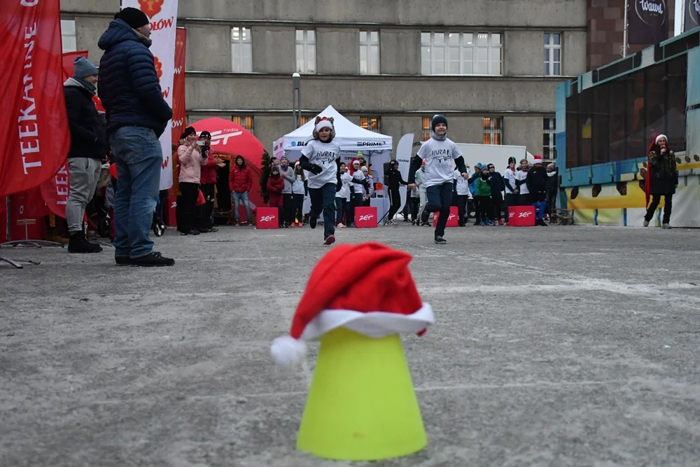 Pierwszy dzień Rudzkiego Kiermaszu Świątecznego 61