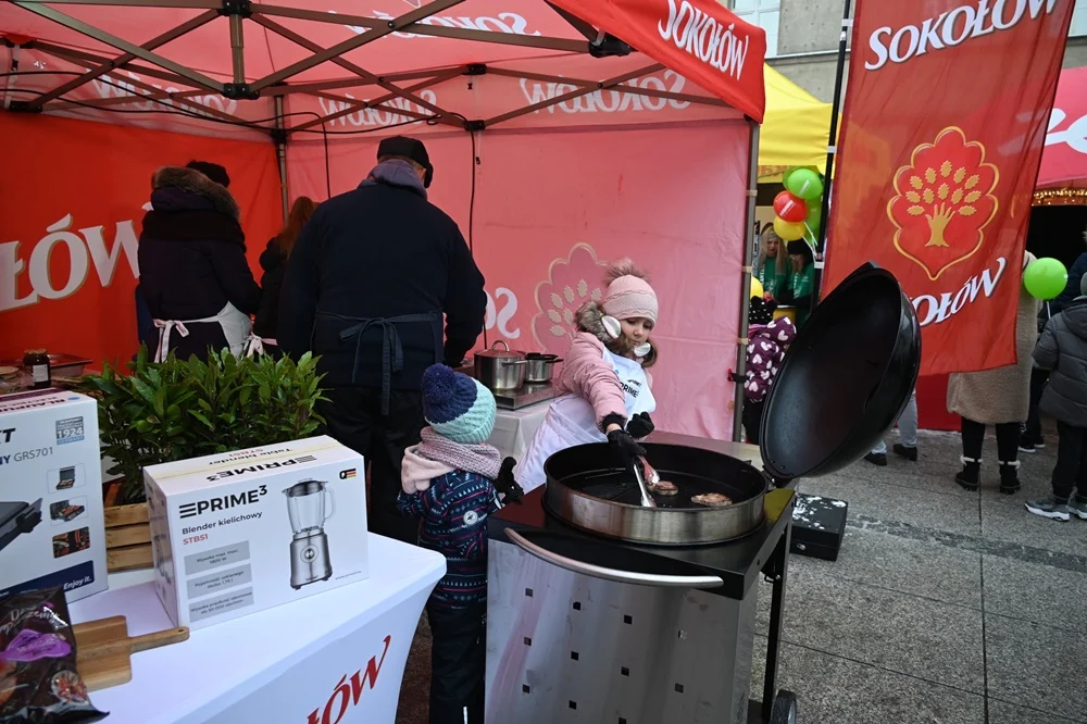 Pierwszy dzień Rudzkiego Kiermaszu Świątecznego 64