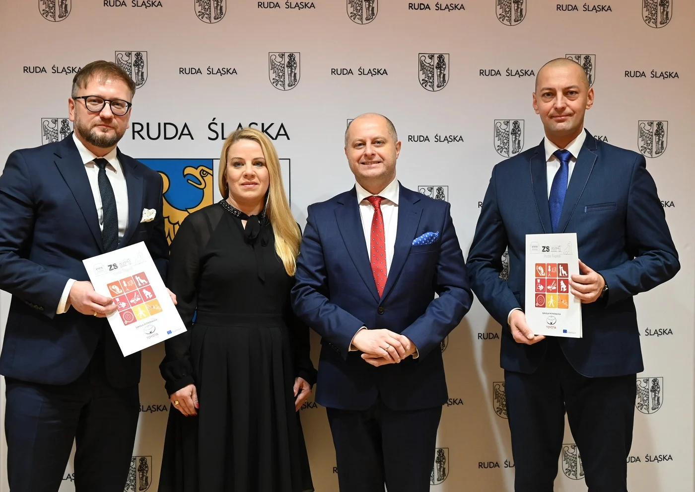 Huta "Pokój Profile" wchodzi w współpracę z Zespołem Szkół nr 1