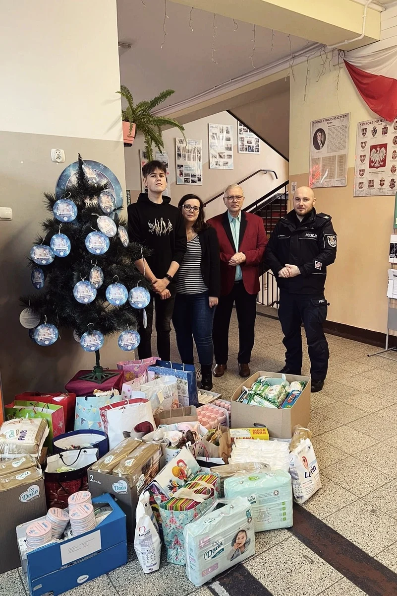 Finał akcji "Paczuszka dla maluszka" 1