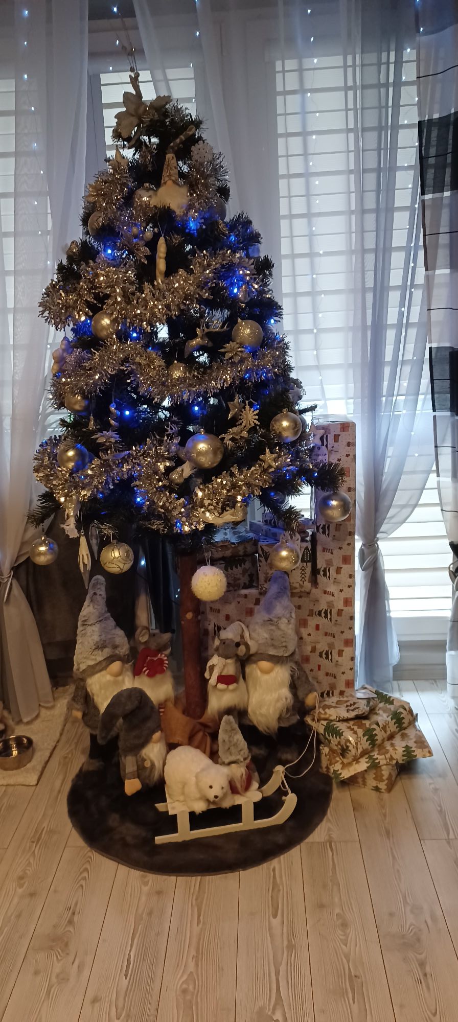 Czar świątecznego drzewka 29