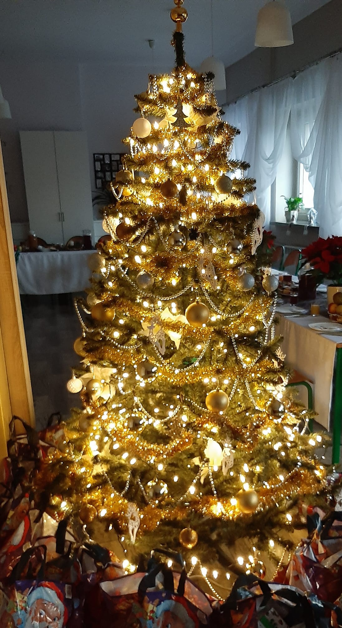 Czar świątecznego drzewka 32