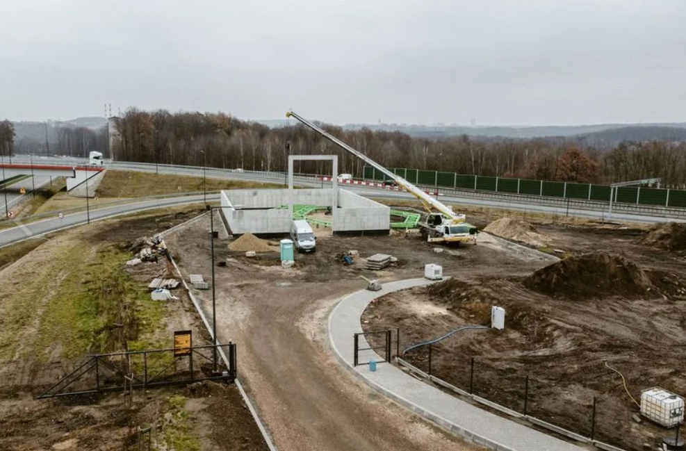 "Po drodze" po sól drogową. Uruchomiony zostanie drugi magazyn soli