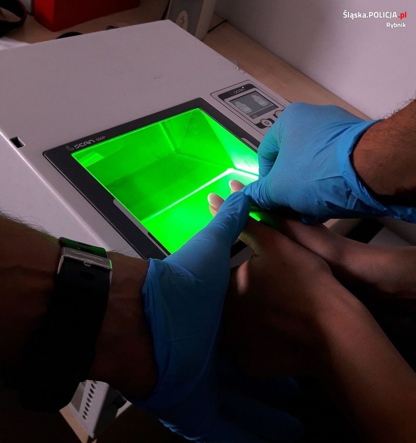 Włamania na terenie siłowni zakończone. Para złodziei została zatrzymana!