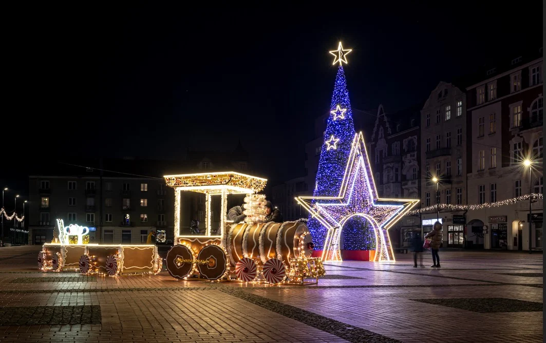 Od piątku w Bytomiu świąteczne dekoracje i iluminacje. Jest ich mniej niż w zeszłym roku