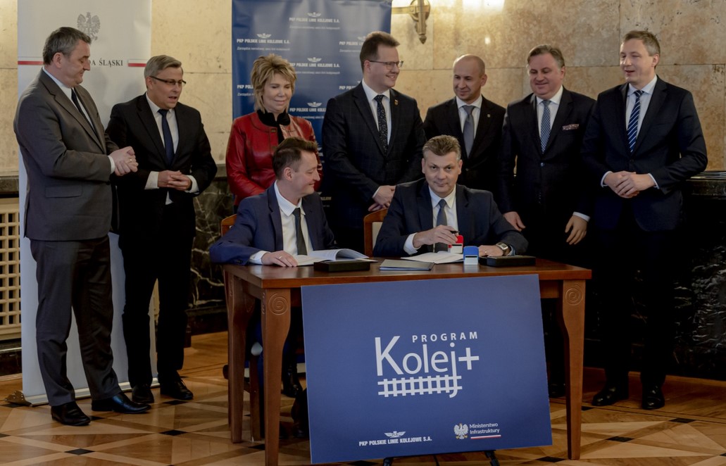 Kolej połączy Bytom z Rudą Śląską i Zabrzem. Prezydent Bytomia podpisał z PKP PLK