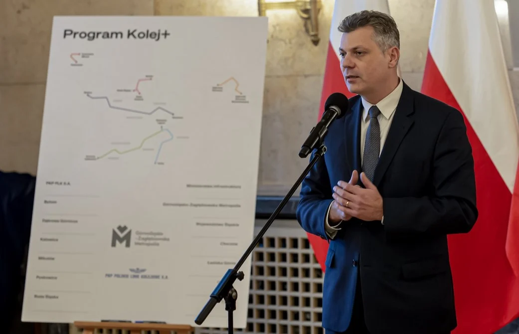 Kolej połączy Bytom z Rudą Śląską i Zabrzem. Prezydent Bytomia podpisał z PKP PLK