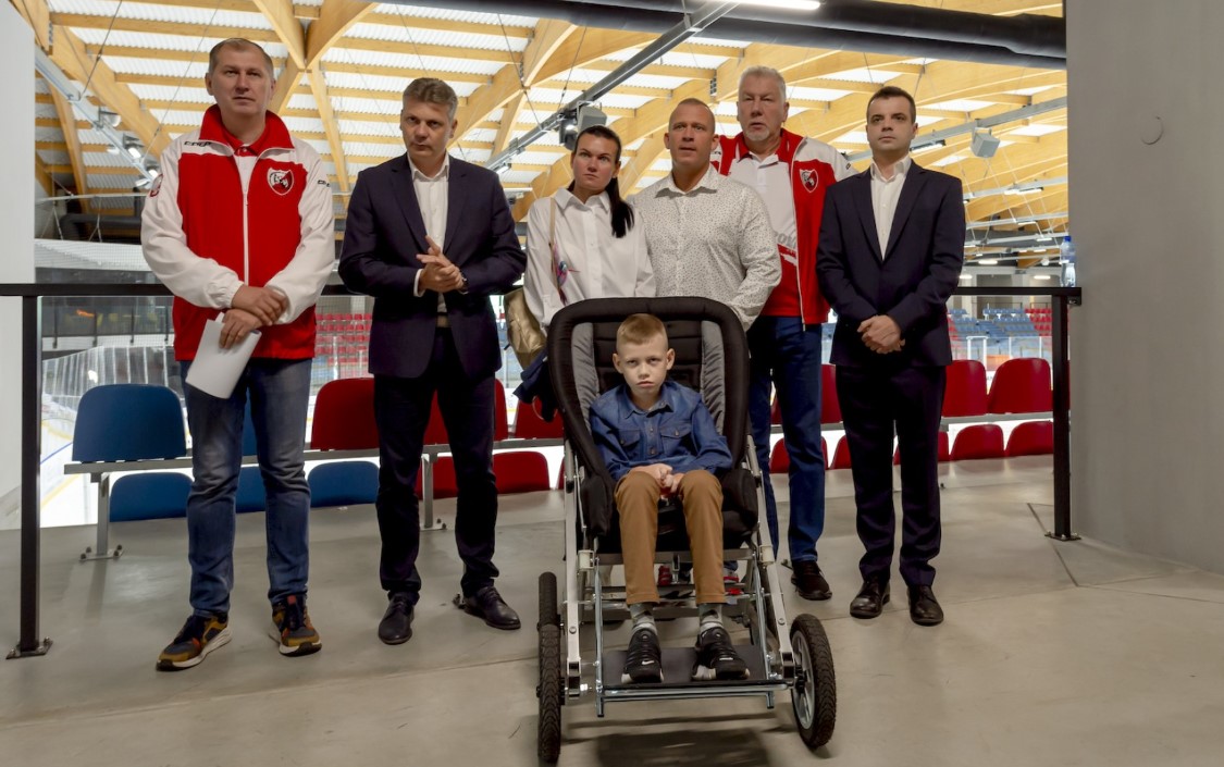 Uzbierano 120 tys. zł na leczenie Kuby Goniwiechy. Chłopiec przyjął pierwszą dawkę leku