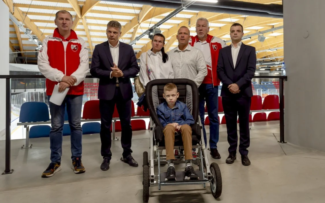 Uzbierano 120 tys. zł na leczenie Kuby Goniwiechy. Chłopiec przyjął pierwszą dawkę leku