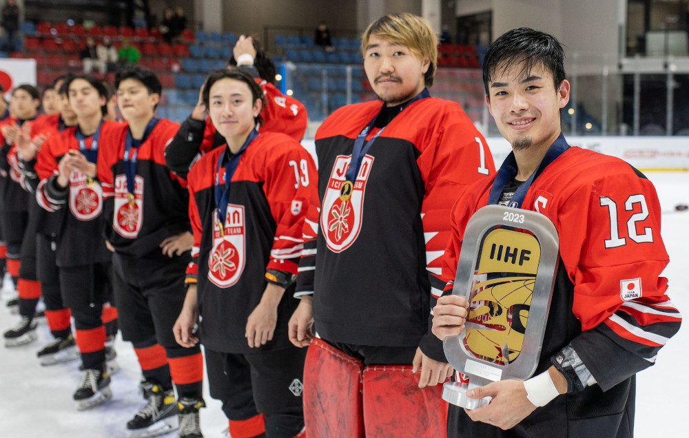 Japonia najlepsza, Polska na 4. miejscu. Zakończyły się Mistrzostwa Świata w Hokeju U20