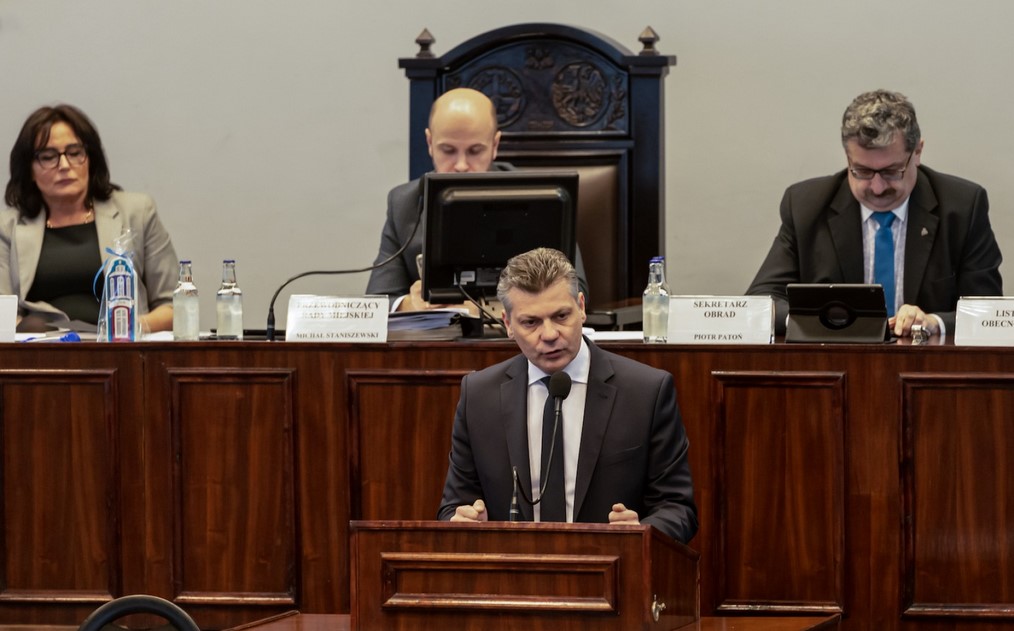 Budżet Bytomia 2023 uchwalony. Miasto skupia się na zapewnieniu finansowania inwestycji