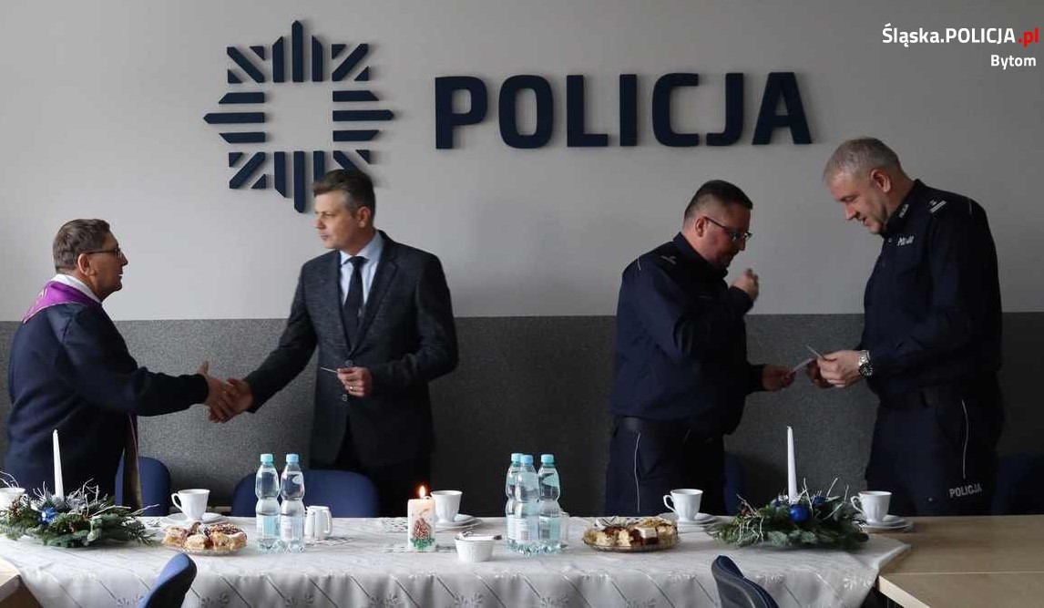 Spotkanie wigilijne w bytomskiej komendzie