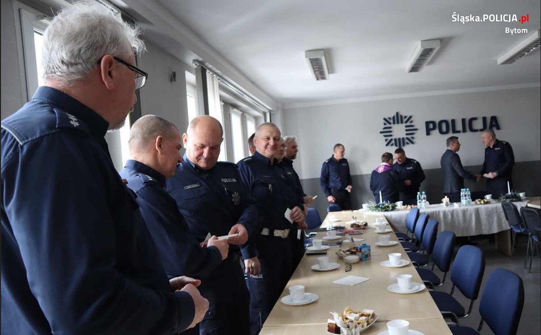 Spotkanie wigilijne w bytomskiej komendzie