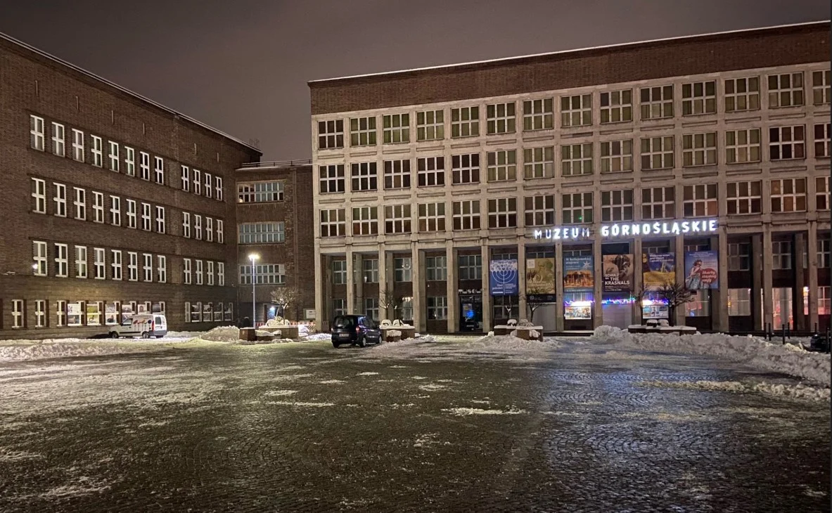 Ze względu na oszczędności Bytom wyłącza oświetlenie elewacji budynków