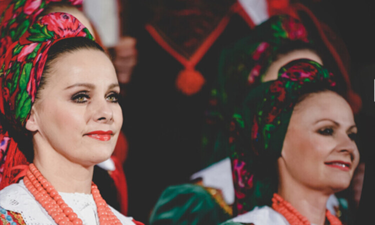 Rodzinne Kolędowanie z Zespołem Pieśni i Tańca "Śląsk"