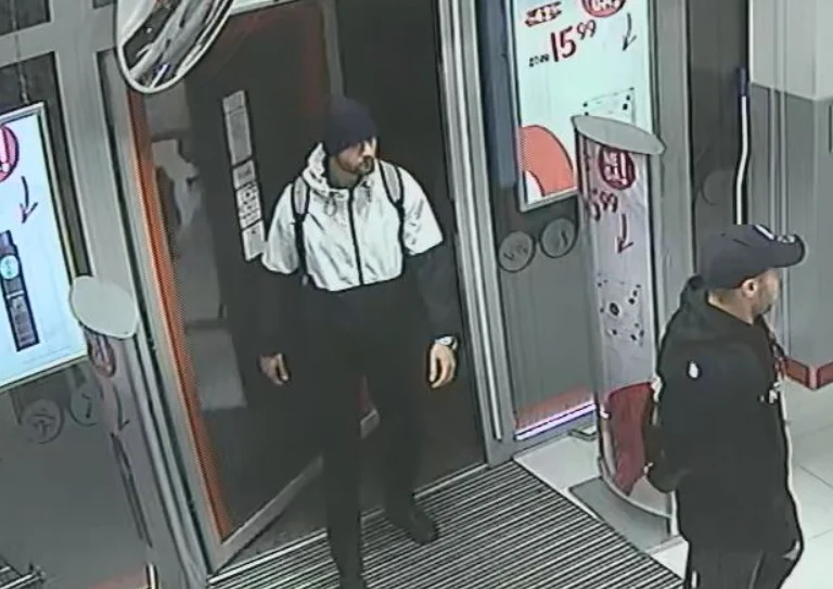 Kolejni złodzieje perfum poszukiwani. Poznajesz ich?