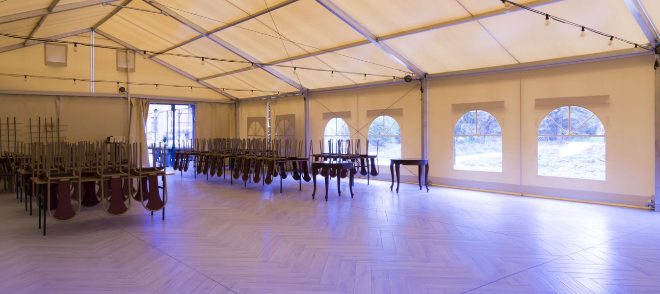 Hale imprezowe – kiedy warto z nich korzystać?