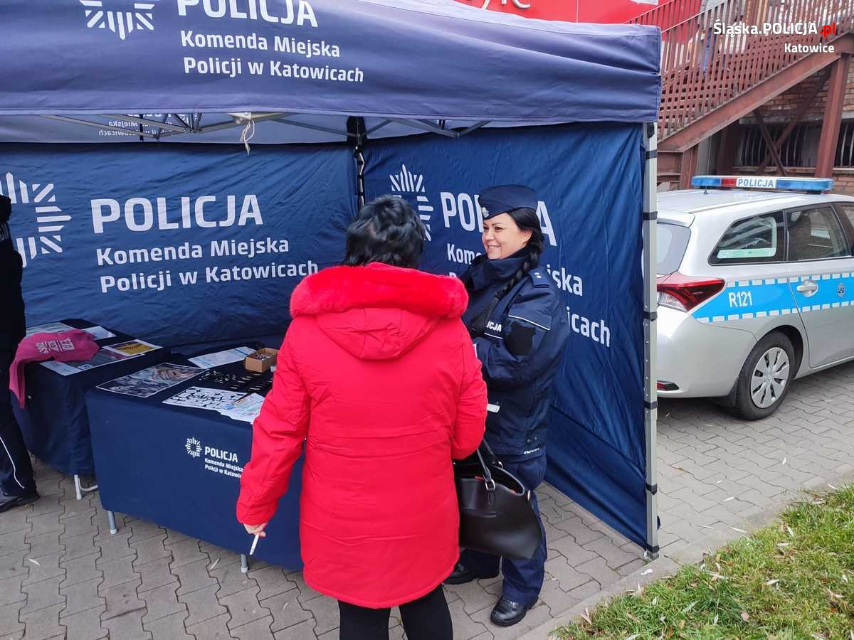 Happening "Biała Wstążka" przeciwko przemocy