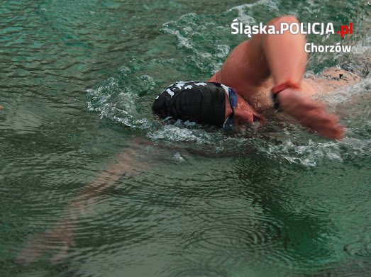 Chorzowski policjant z pucharami