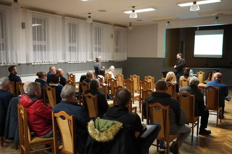 Rozmawiali o obszarze zdegradowanym i obszarze rewitalizacji w Żorach