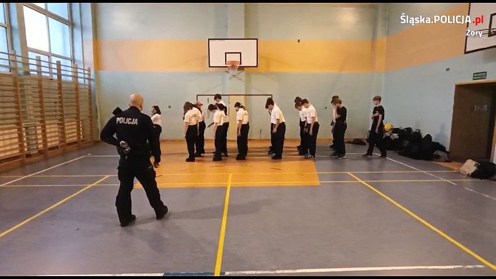 "Nie ma czasu nawet na spanie..."