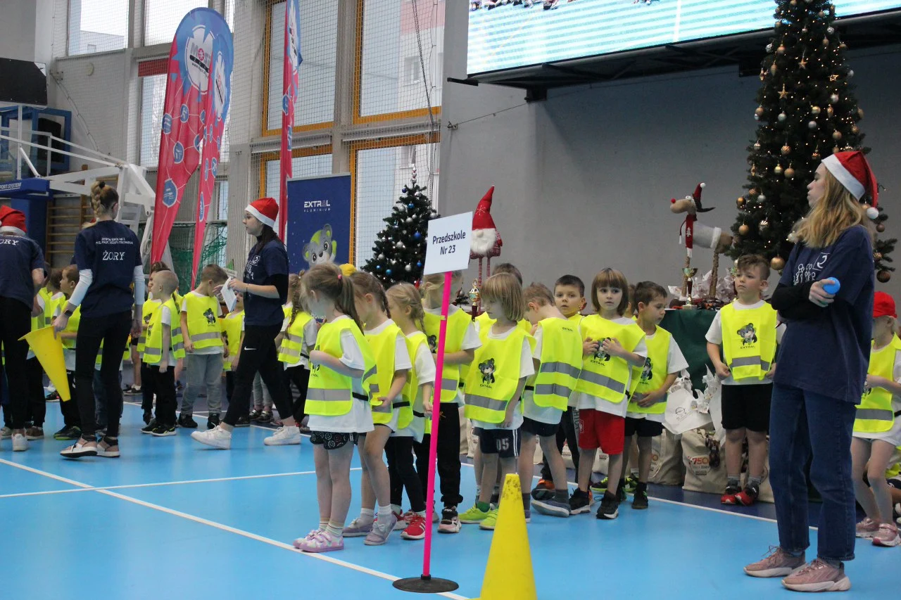 Za nami 27. Mikołajkowy Turniej Przedszkolaków / fot. MOSiR Żory 33