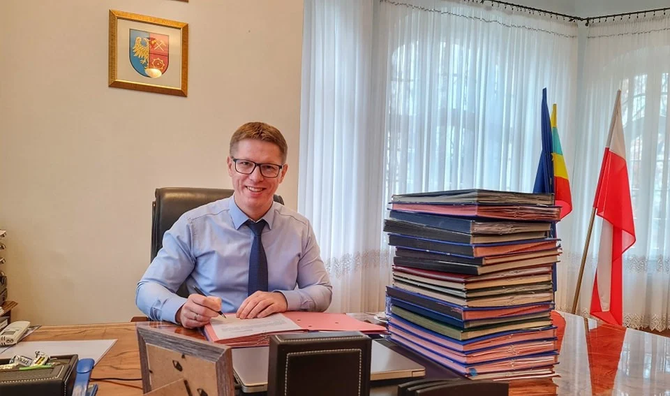 Podwyżka dla pracowników Urzędu Miejskiego i podległych jednostek
