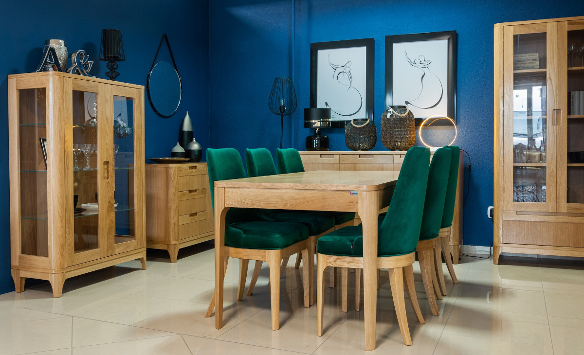 Dlaczego warto kupować krzesła i stoły od polskich producentów?