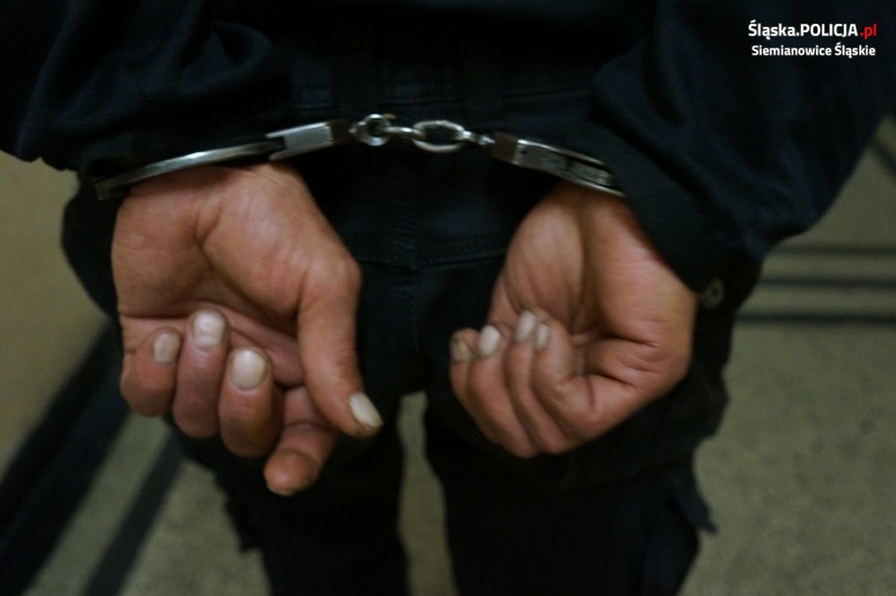 Złamał zakaz zbliżania się. 36-latek przyszedł do mieszkania rodziców