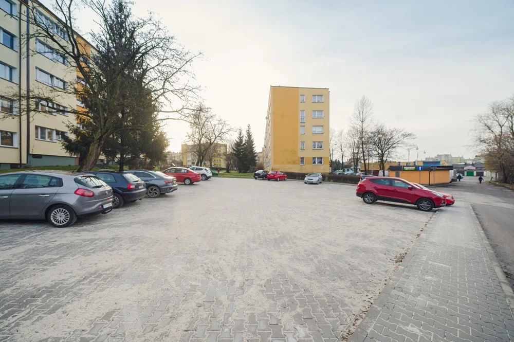 Przy ulicy Niepodległości powstał nowy parking