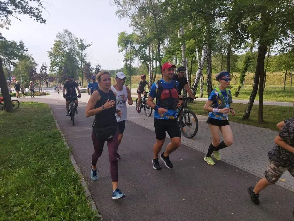 Piekarska Ustawka Sportowa. Na początek krótka pogadanka piekarskich policjantów