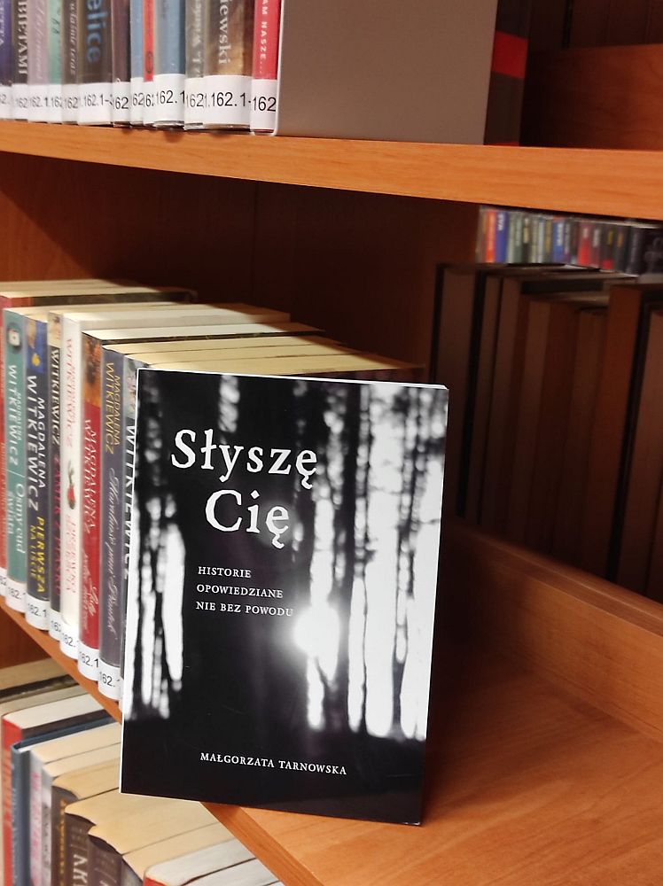 Spotkanie autorskie z Małgorzatą Tarnowską w piekarskiej bibliotece