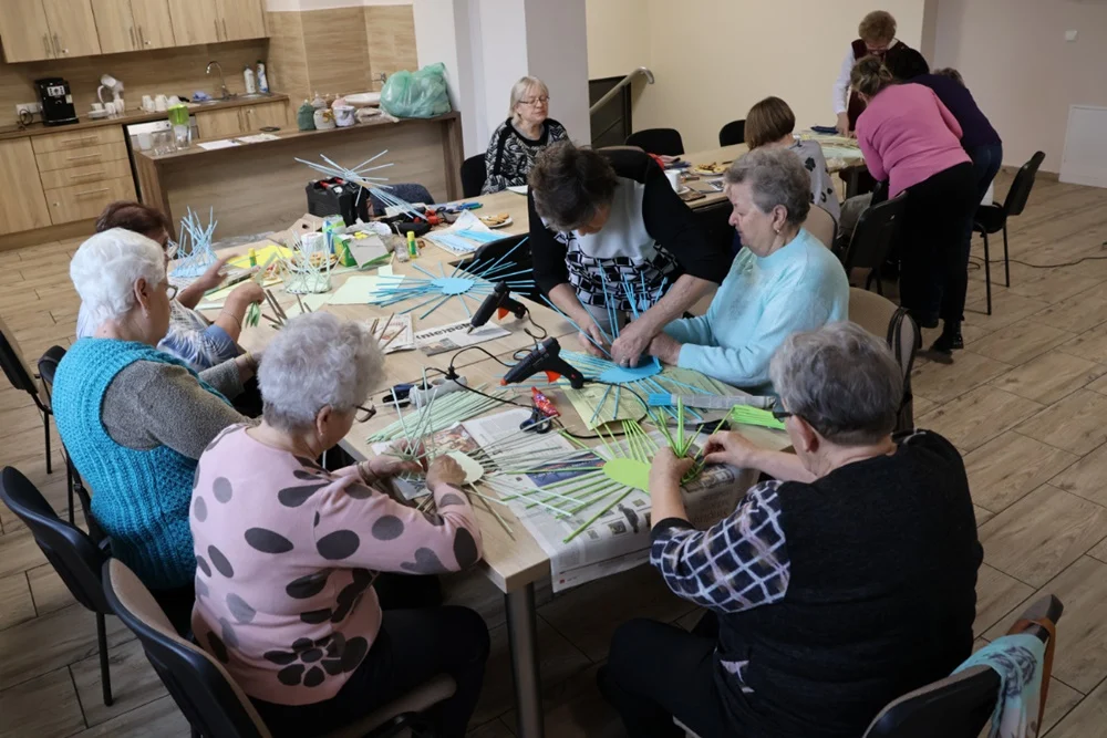Piękne rękodzieło dla WOŚP. Dzieło Klubu Senior + na szczytny cel