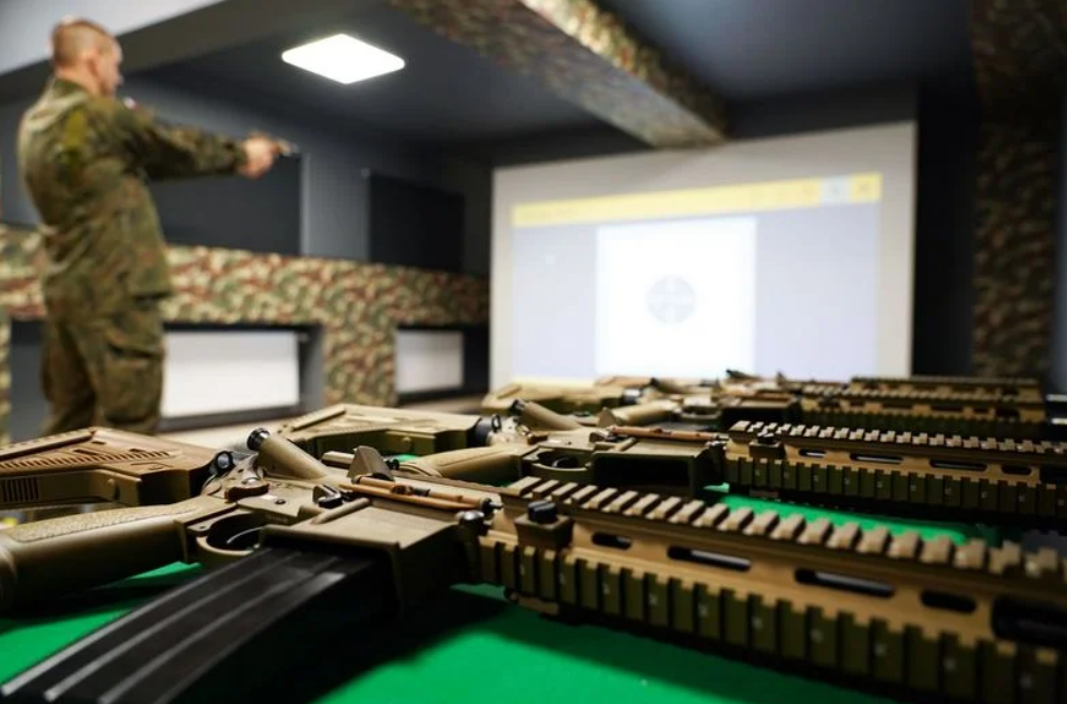 Wirtualna strzelnica w ZS nr 3. Otwarcie obiektu w Rybniku