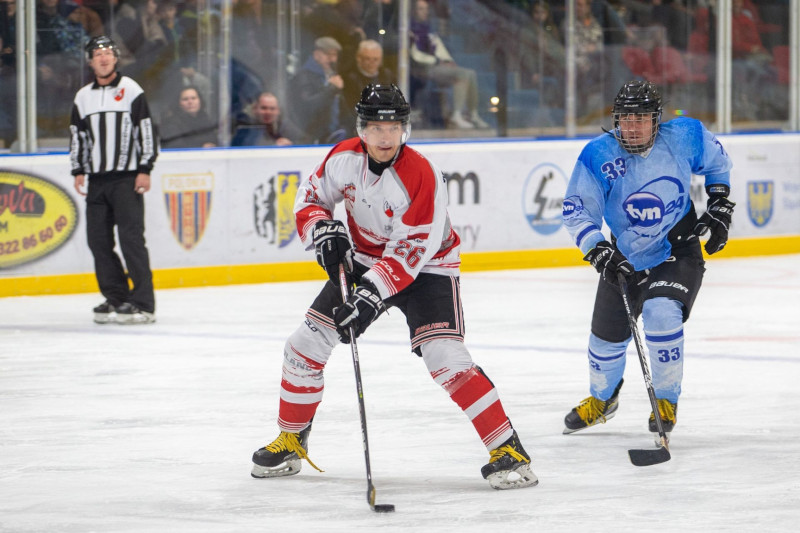 mecz hokejowy tvn vs hrap