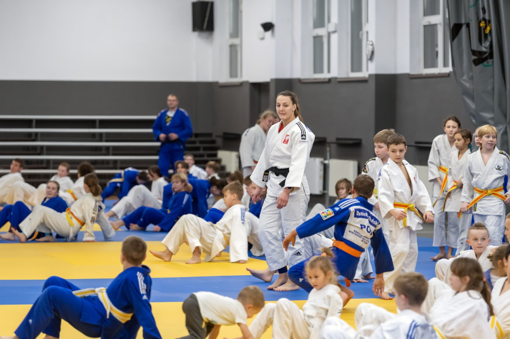 [ZDJĘCIA] Beata Pacut-Kłoczko z bytomianami zagrała dla WOŚP