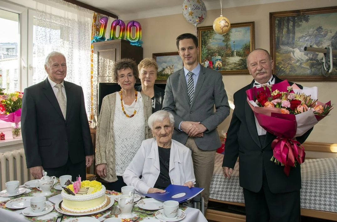 Sto lat pani Pelagii