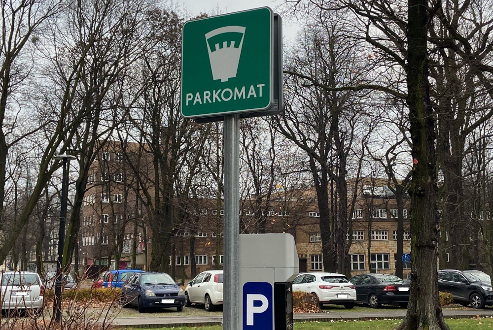 Zmiany w strefie płatnego parkowania. Nowy korzystniejszy typ abonamentu dla mieszkańców