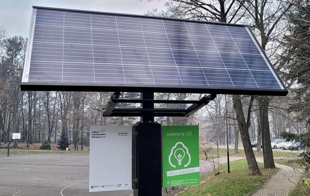 W Mikołowie pojawiły się zielone ładowarki. To część projektu Mikołów dla Klimatu