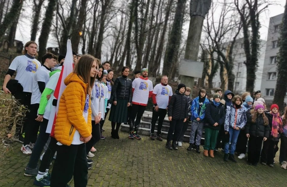 Mikołowska drogówka zabezpieczyła "IV Bieg Pamięci ze Światłem Pokoju"