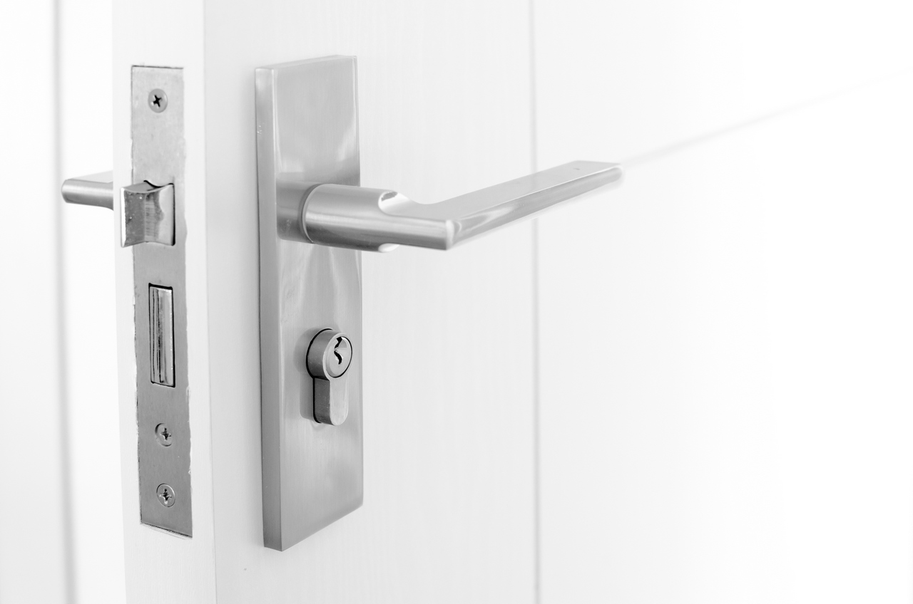 Drzwi przeciwpożarowe - bezpieczeństwo w pierwszej kolejności