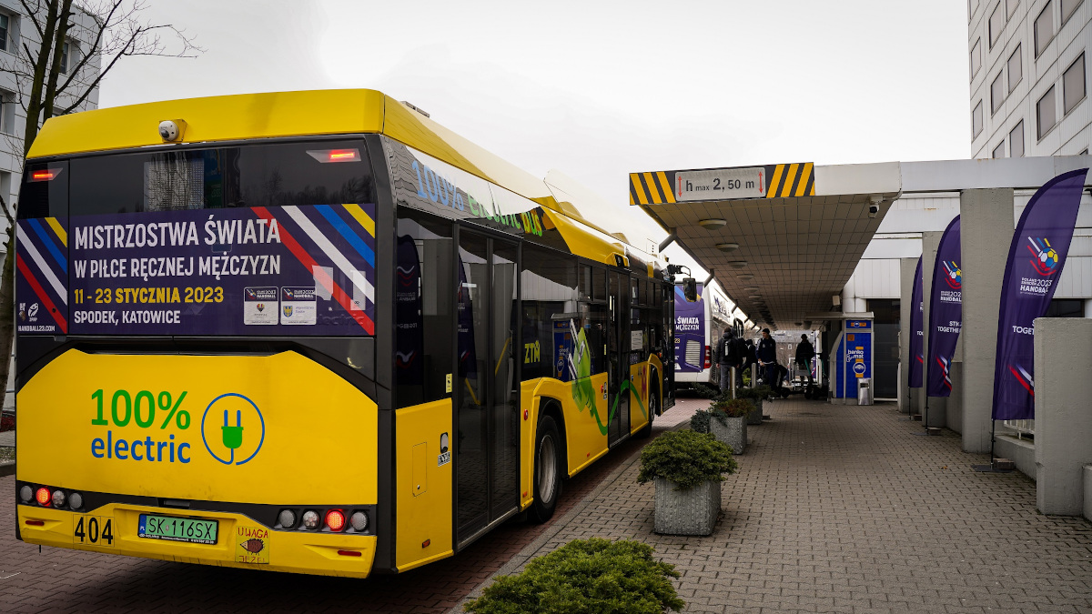 Gwiazdy światowej piłki ręcznej jeżdżą autobusami PKM Katowice