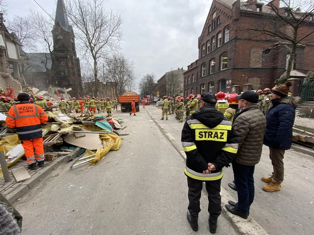 Ratownicy dotarli do ciał dwóch kobiet, które zginęły w dzisiejszym wybuchu gazu