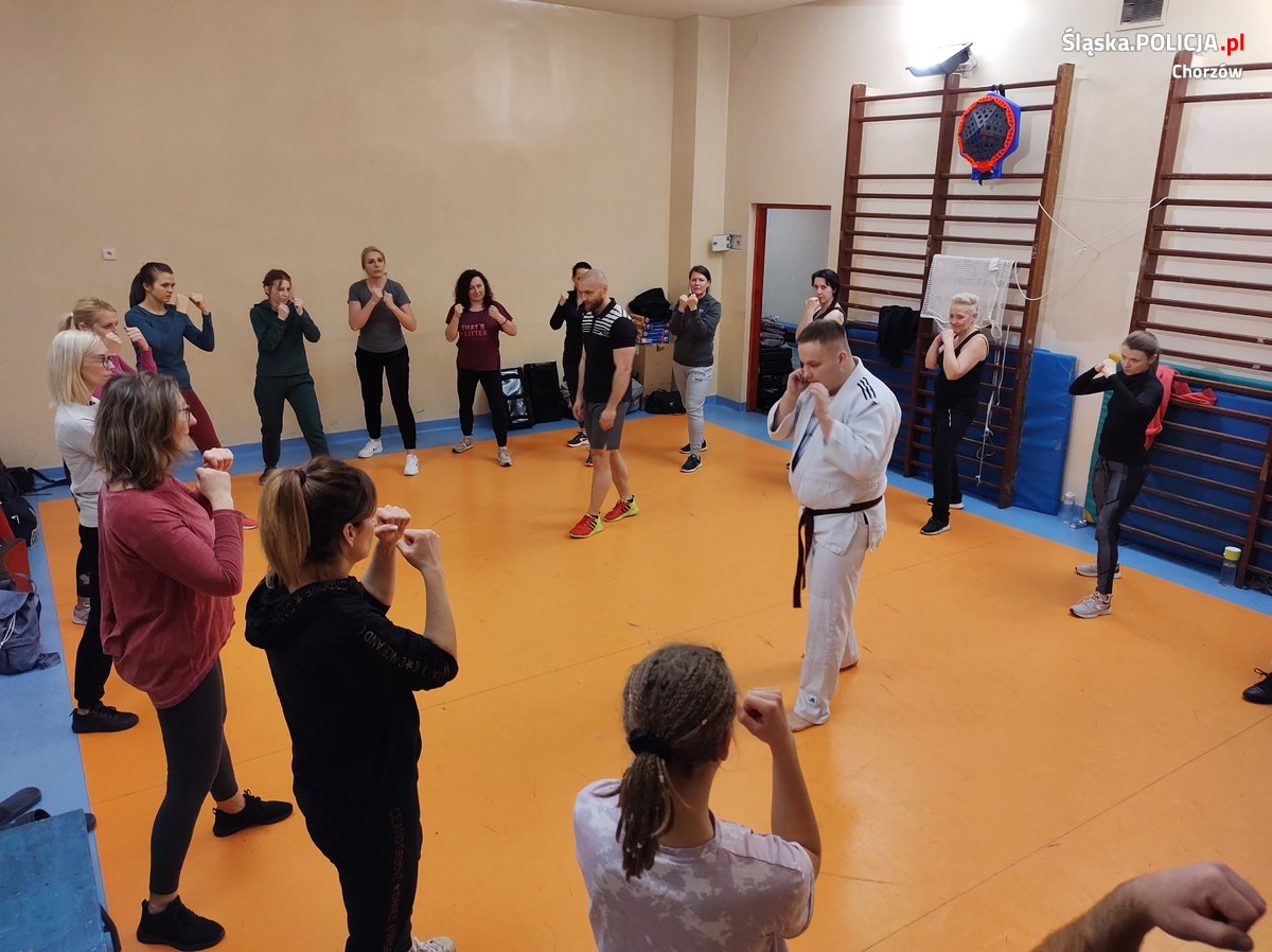 Podsumowanie kursu samoobrony i pierwszej pomocy w Chorzowie