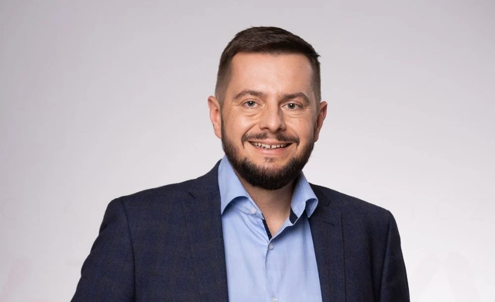 Rada Miejska ma nowego przewodniczącego. To Bartosz Karcz